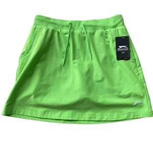 Slazenger green golf skirt NWT S